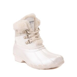 Beautiful little girls speedy top winter boots .